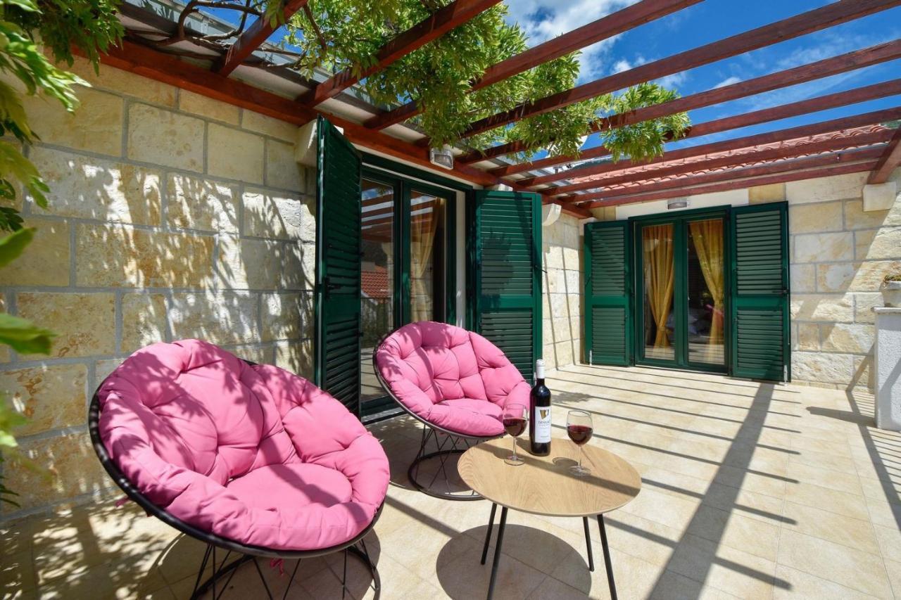Villa Josip Near Omis , Private Pool エクステリア 写真