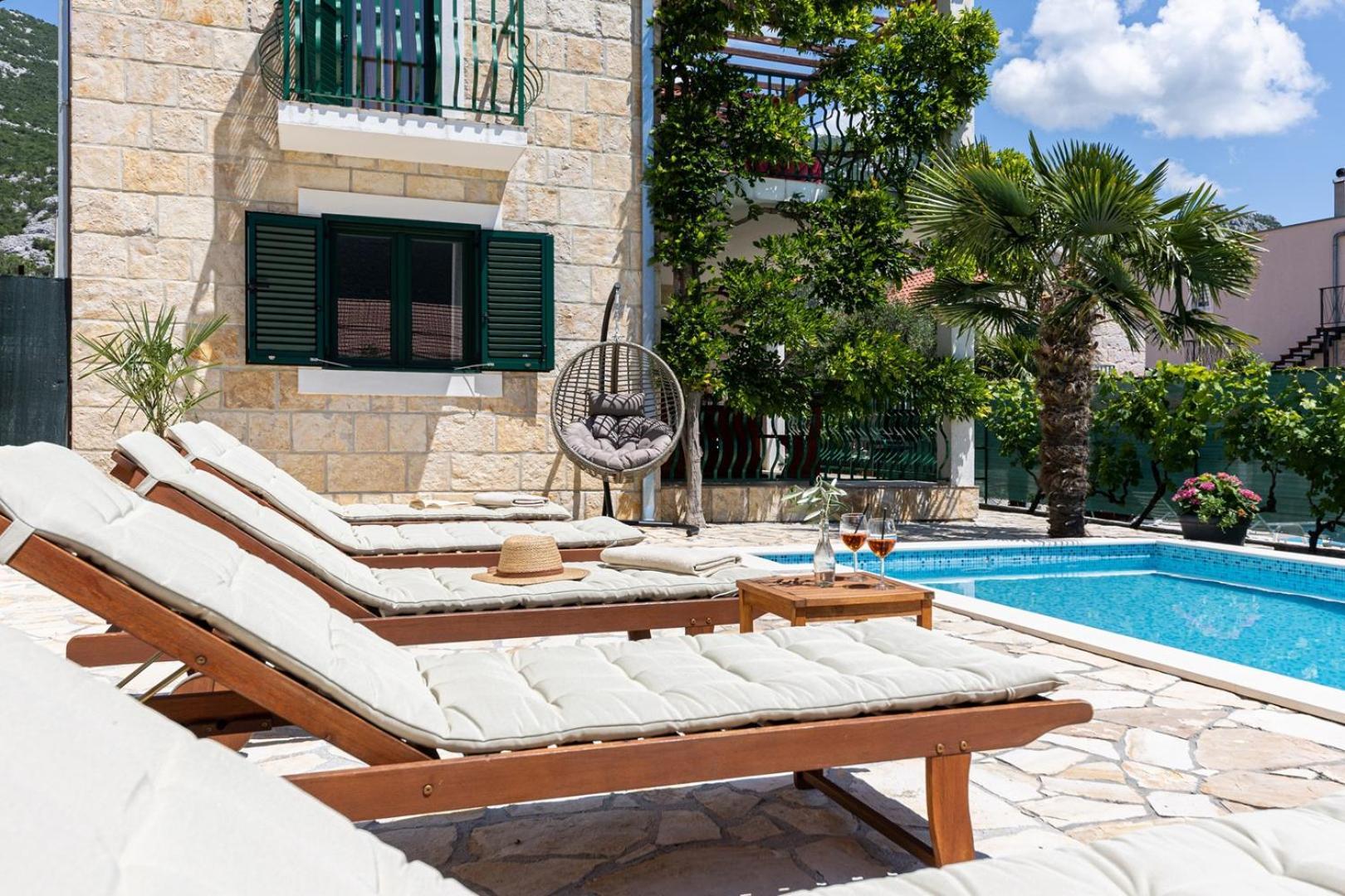 Villa Josip Near Omis , Private Pool エクステリア 写真